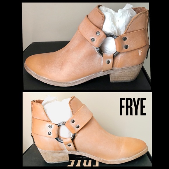 Frye Women’s Ray Harness Back Zip Bootie Tan - Picture 3 of 16